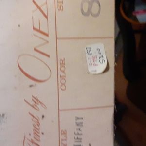 Clear heel and see threw next body